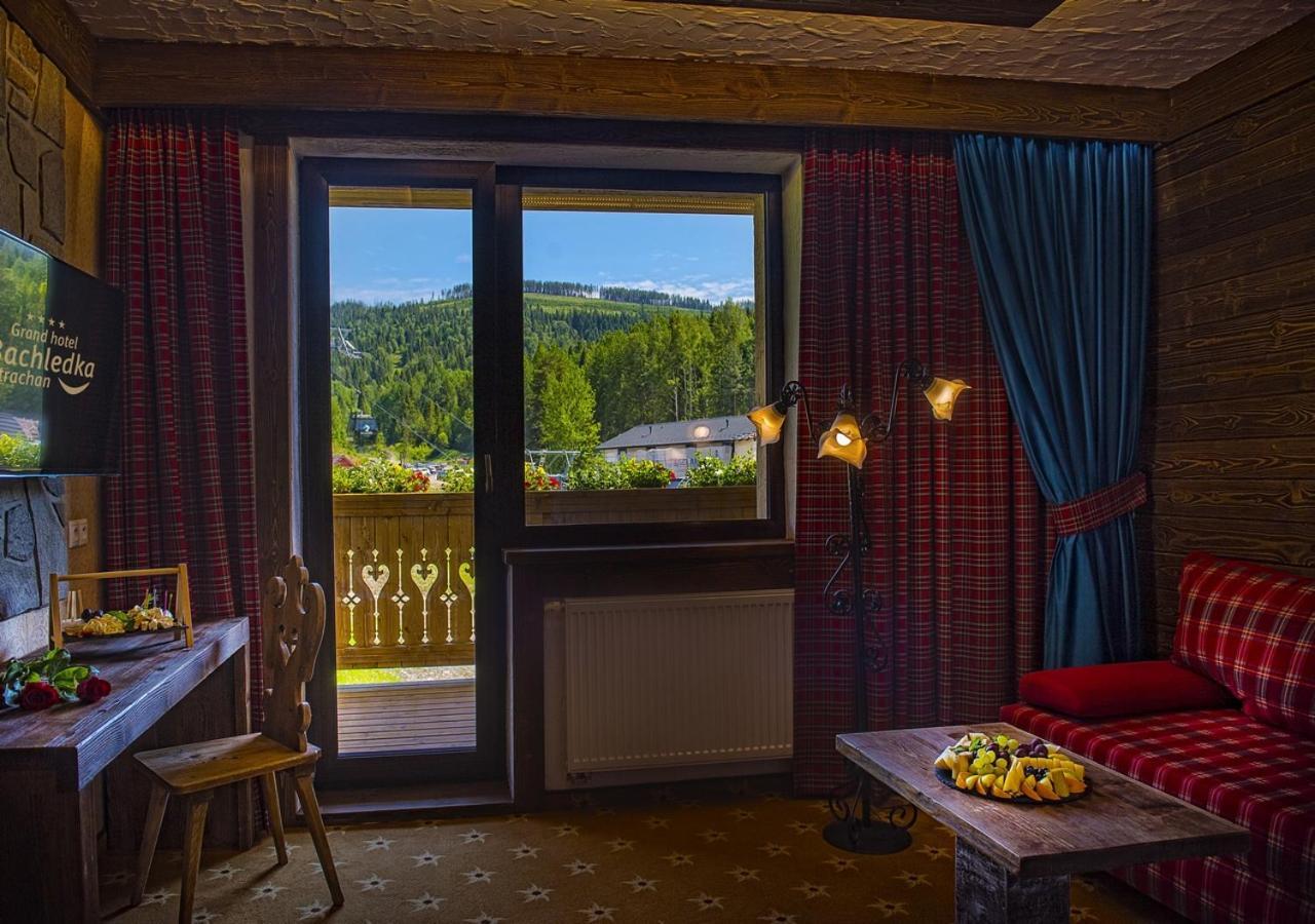 Grand Hotel**** Bachledka Strachan ชเดียร์ ภายนอก รูปภาพ