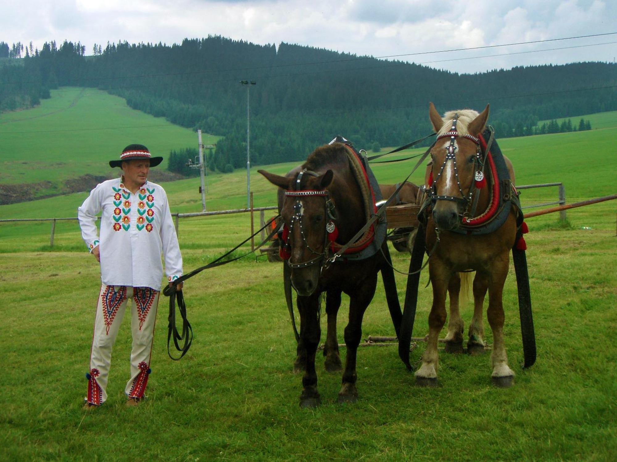 Grand Hotel**** Bachledka Strachan ชเดียร์ ภายนอก รูปภาพ